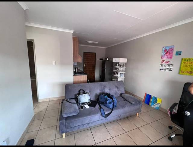 2 BEDROOM PROPERTY TO RENT IN KIBLER PARK